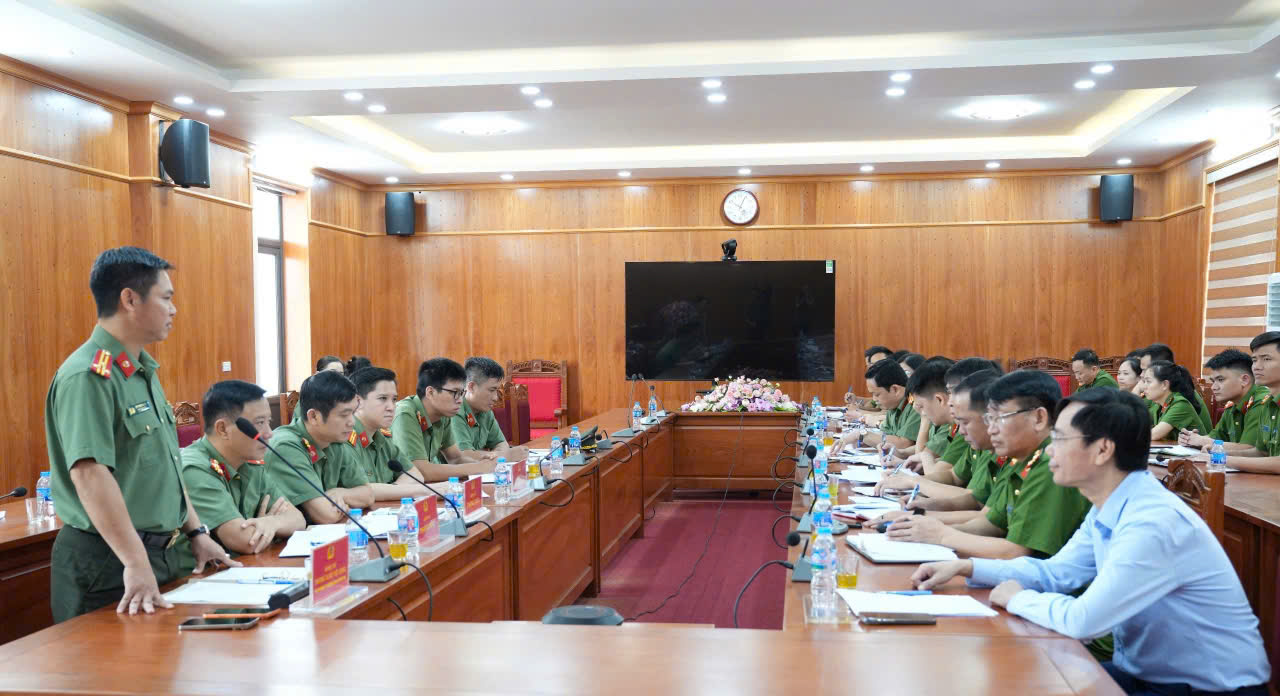 Tin nổi bật